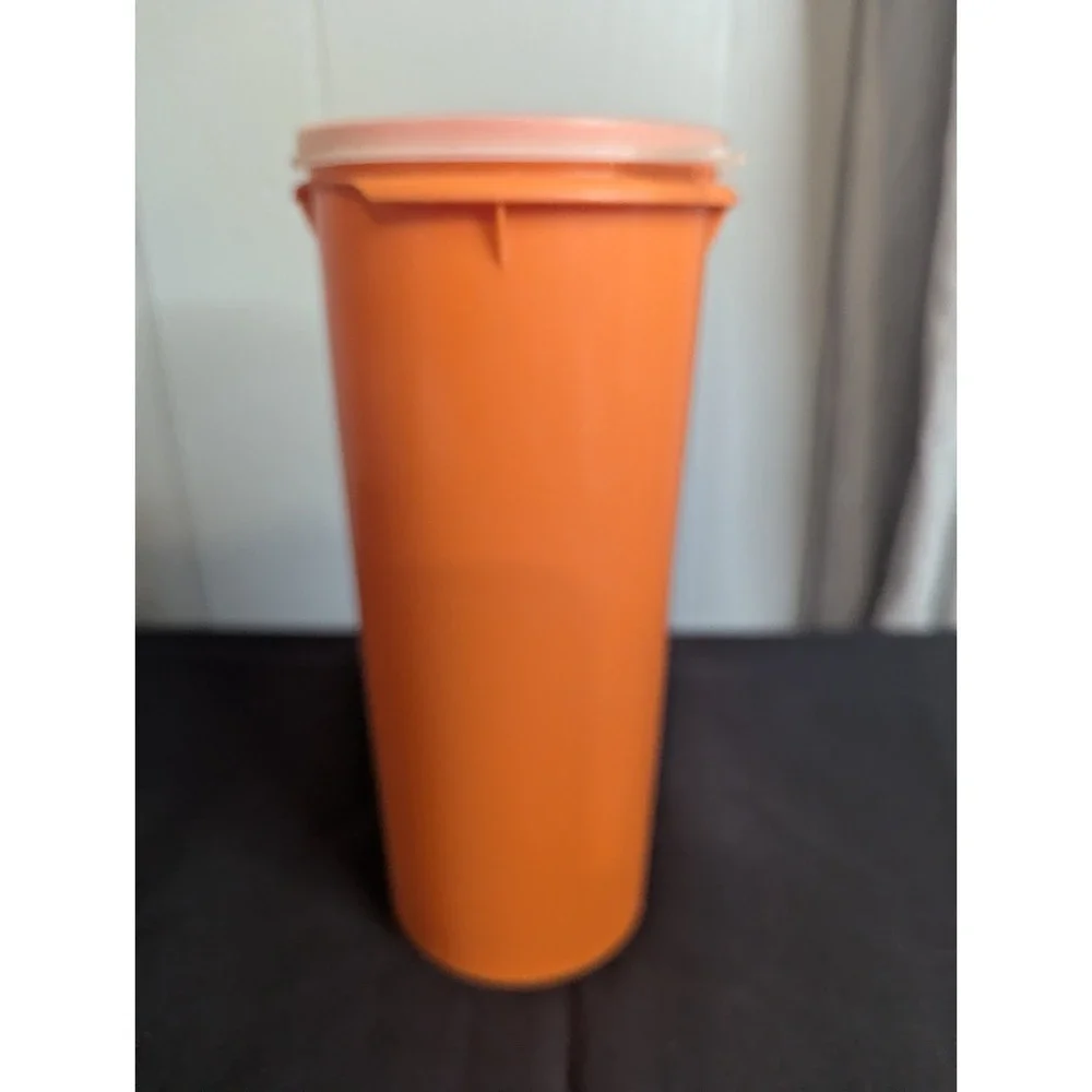 vintage‎ Tupperware Orange tumbler cup with flower jel-n-serve jello mold lid